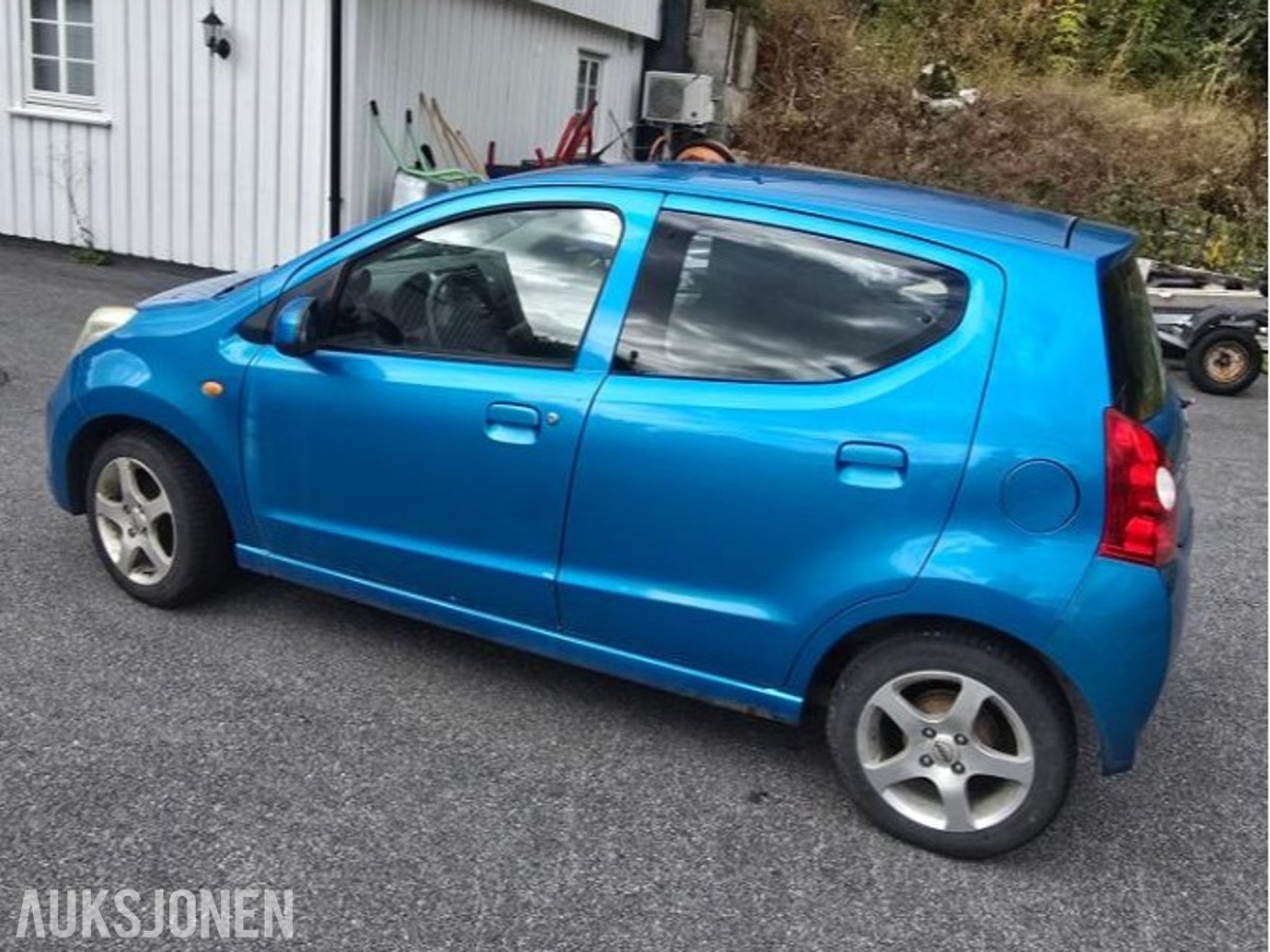 2010 Suzuki Alto 1.0 Bensin 68hk S+V dekk