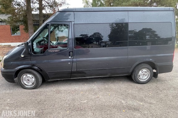 2010 Ford Transit 2.2 Diesel, Høy utgave, Cruisekontroll, Hengerfeste, Ryggekamera, Skinnseter