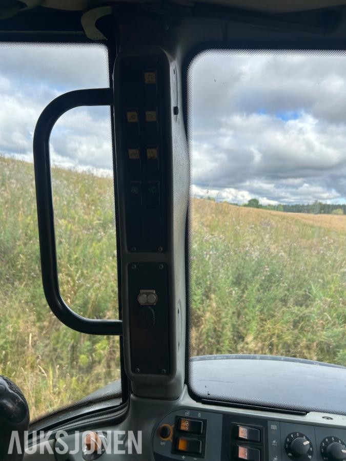 2009 Valtra T191 Manuell Traktor