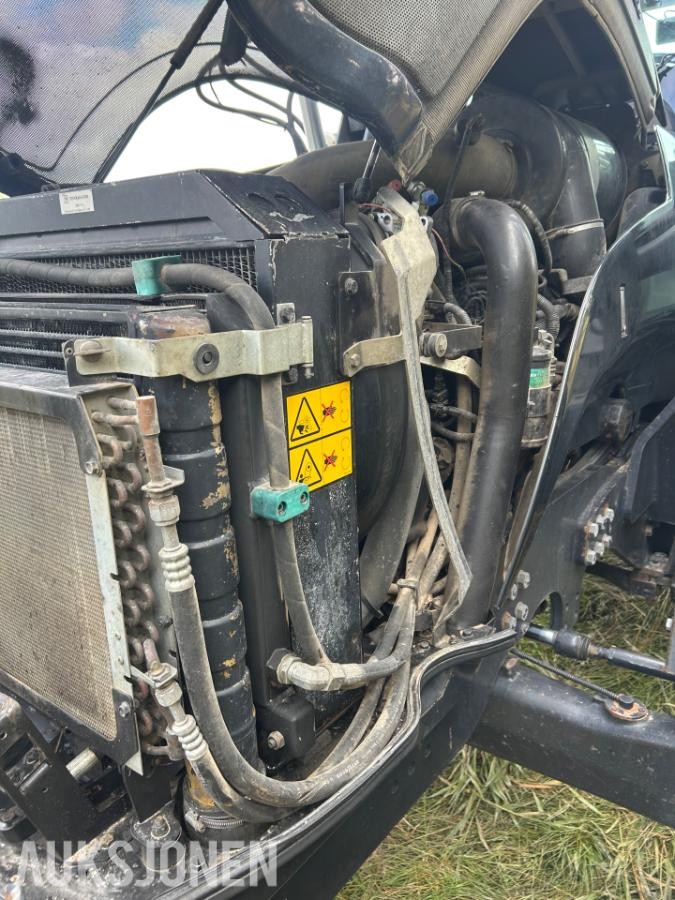 2009 Valtra T191 Manuell Traktor