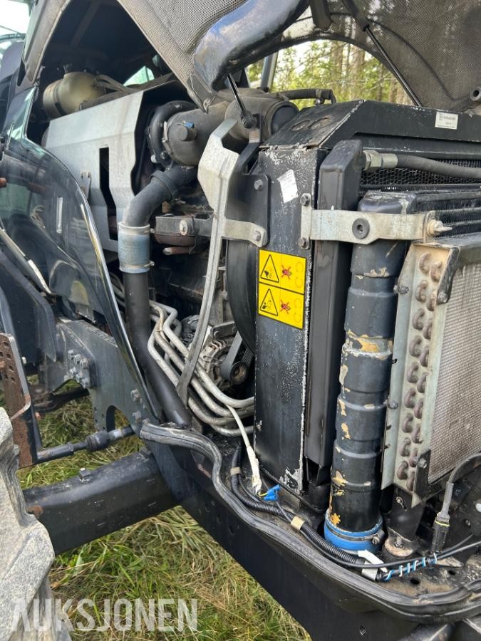 2009 Valtra T191 Manuell Traktor