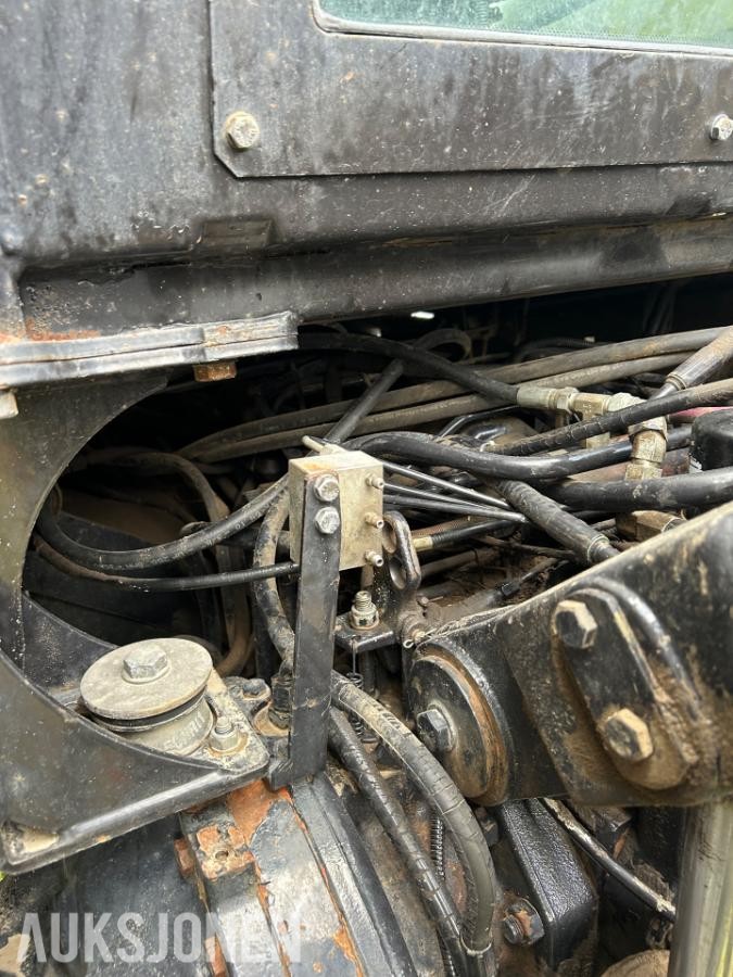 2009 Valtra T191 Manuell Traktor