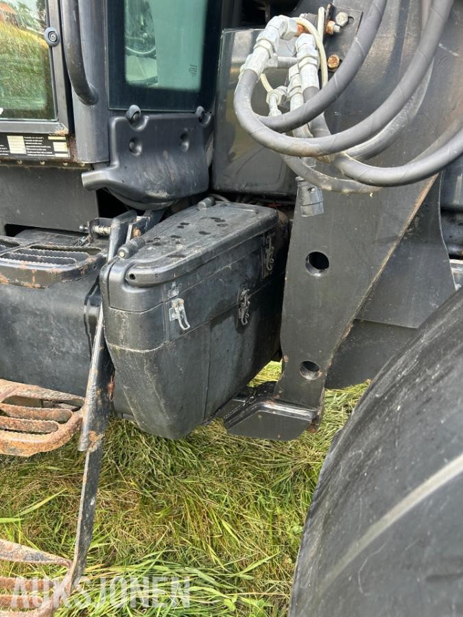 2009 Valtra T191 Manuell Traktor