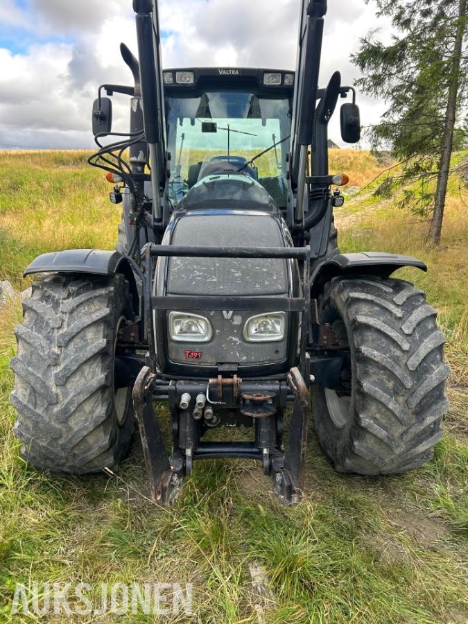2009 Valtra T191 Manuell Traktor