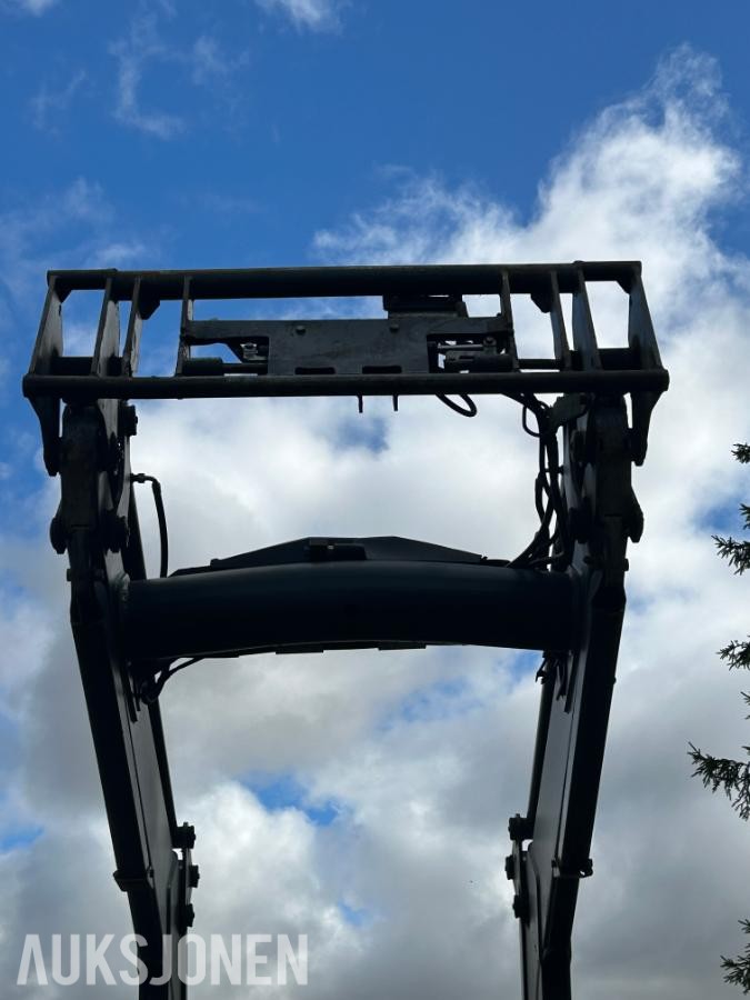 2009 Valtra T191 Manuell Traktor