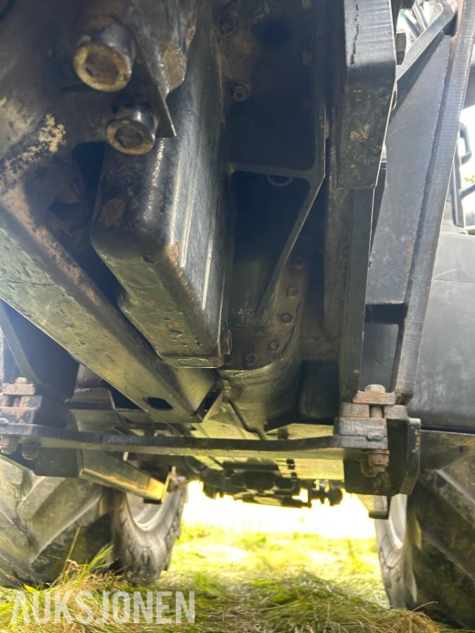 2009 Valtra T191 Manuell Traktor