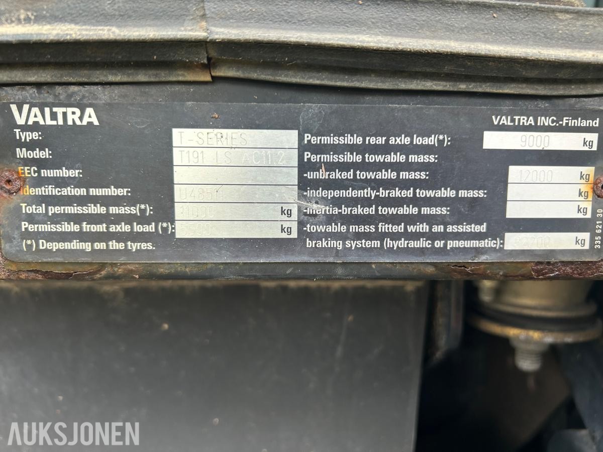 2009 Valtra T191 Manuell Traktor