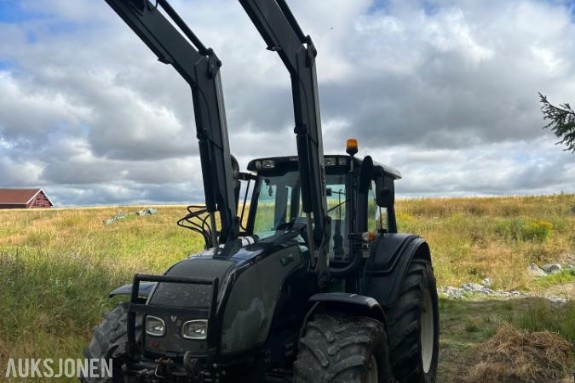 2009 Valtra T191 Manuell Traktor