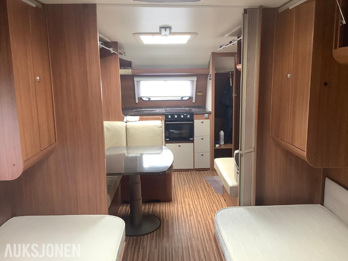 2012 Campingvogn - Adria 613ht, Reparasjonsobjekt