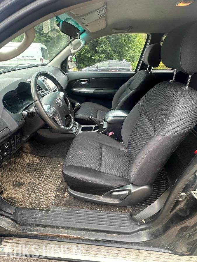 2014 Toyota HiLux 2.5 Diesel 144hk 4WD, Hengerfeste, S+V dekk