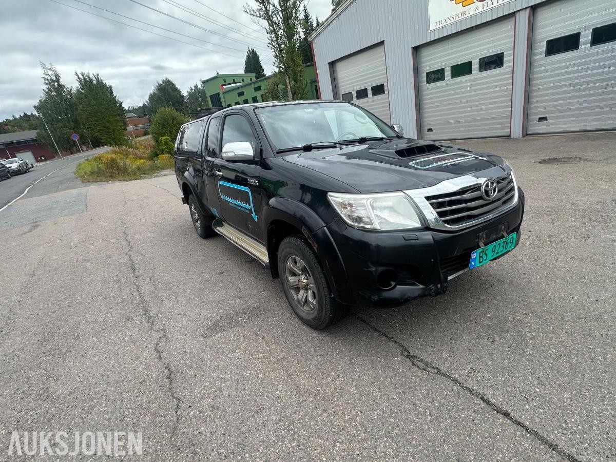 2014 Toyota HiLux 2.5 Diesel 144hk 4WD, Hengerfeste, S+V dekk