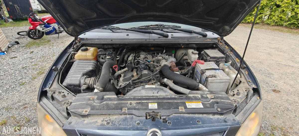 2006 Ssangyong Rodius 2.7 Diesel 165hk 4WD Automat, Reparasjonsobjekt