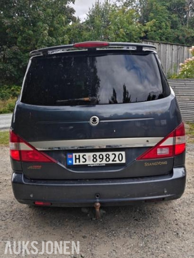 2006 Ssangyong Rodius 2.7 Diesel 165hk 4WD Automat, Reparasjonsobjekt