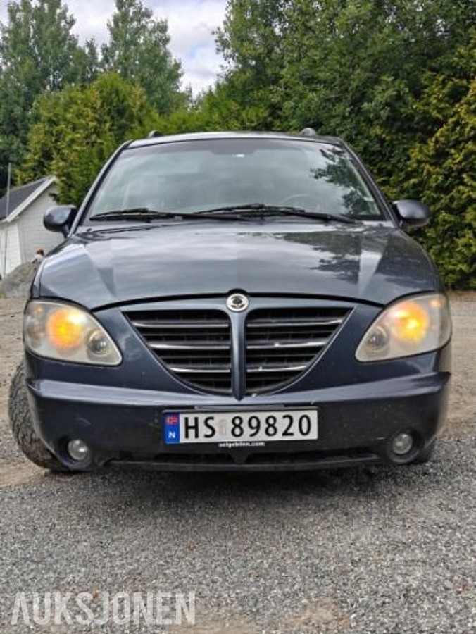 2006 Ssangyong Rodius 2.7 Diesel 165hk 4WD Automat, Reparasjonsobjekt