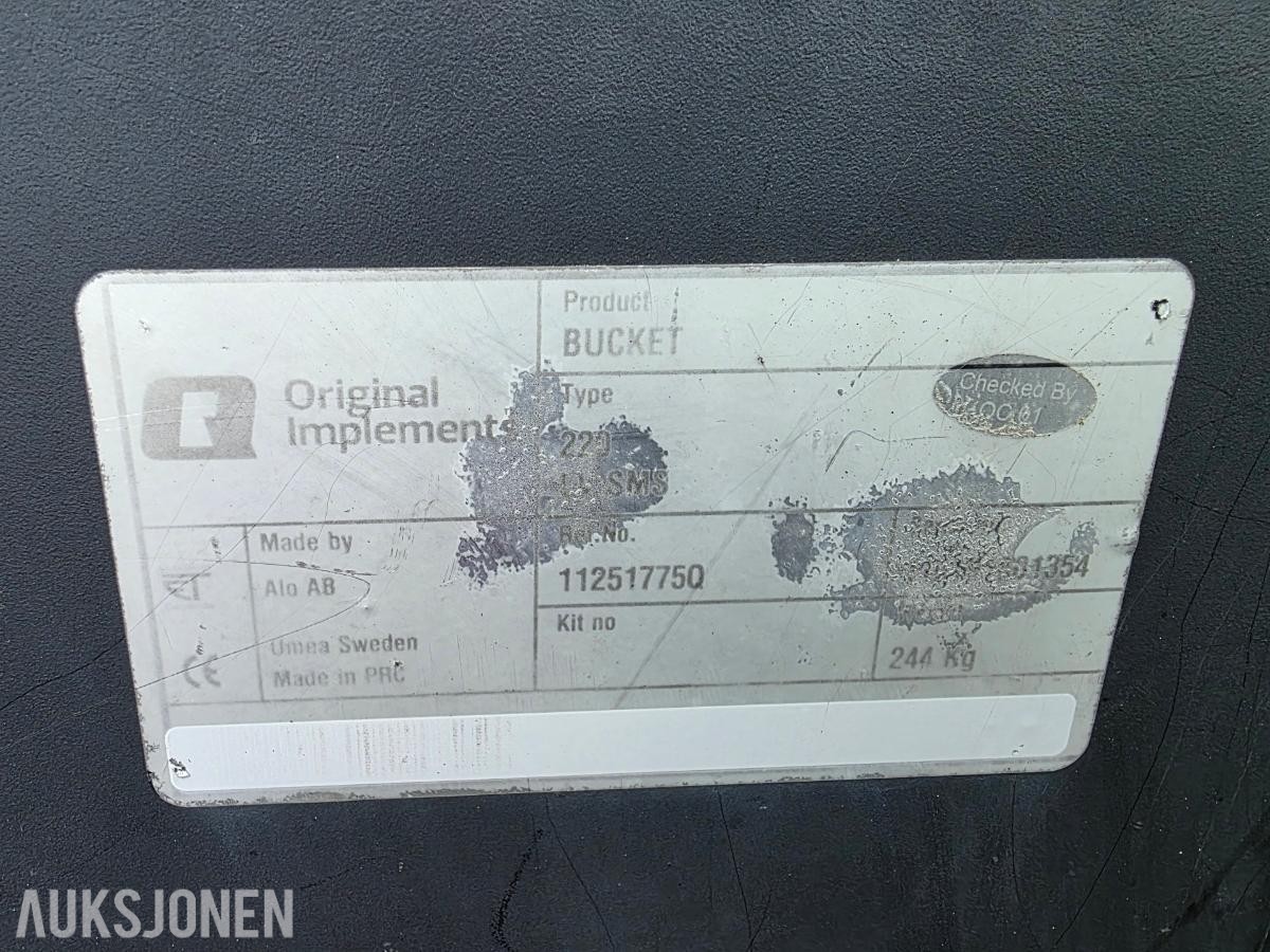 TRAKTOR SKUFFE 2019 Original Implement Bucket 220 SMS - MVA FRI