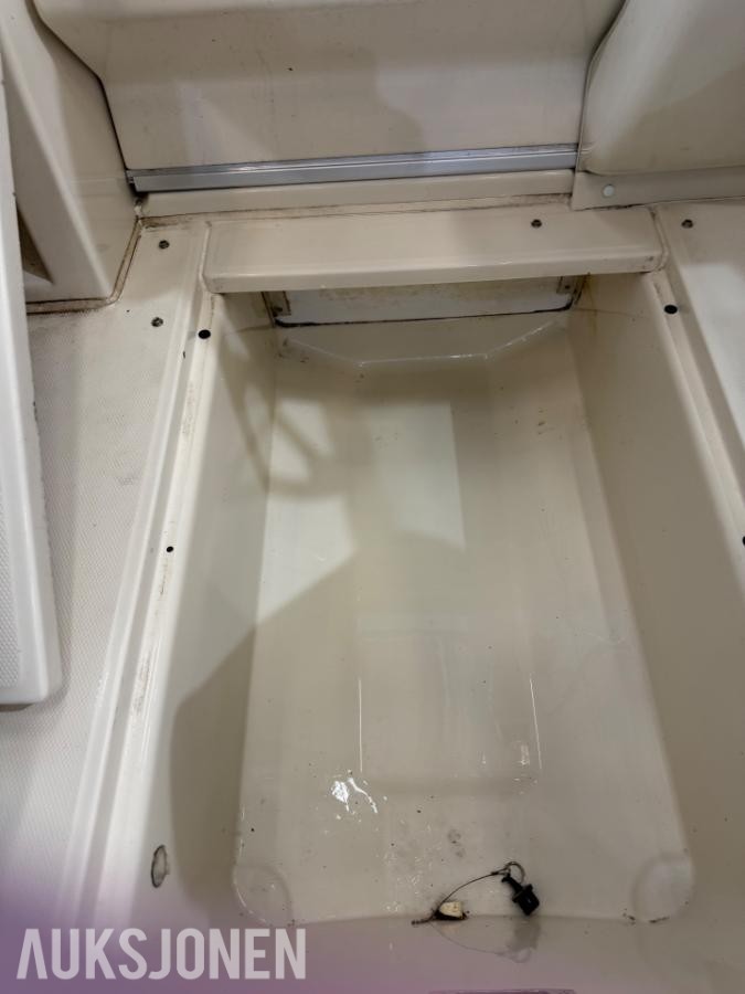2004 Sea Ray 220 Sun Sport 220hk Mercruiser