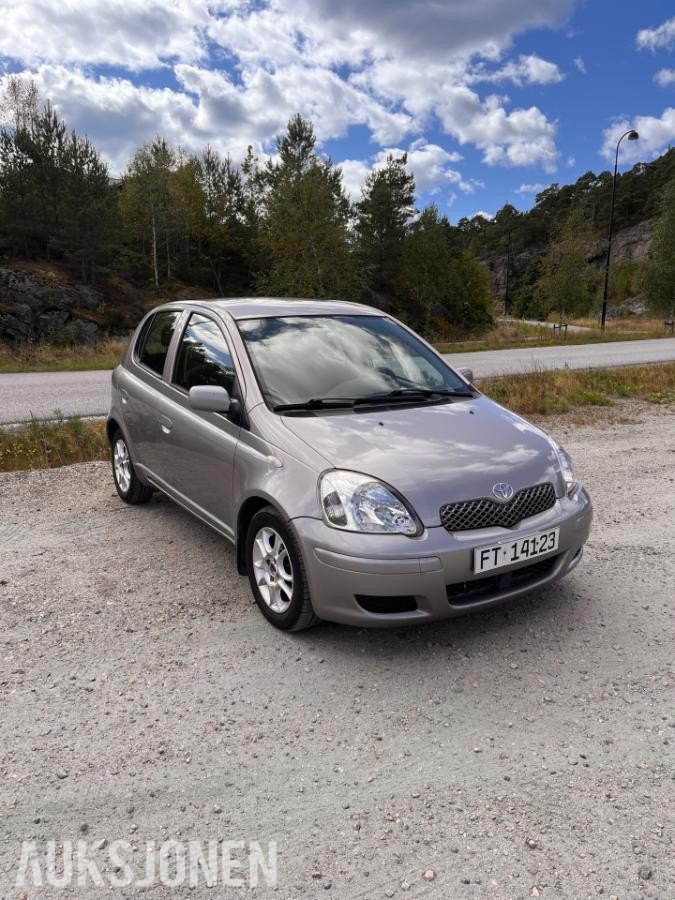 2004 Toyota Yaris - automat s+v dekk   Eu ok 3.2028