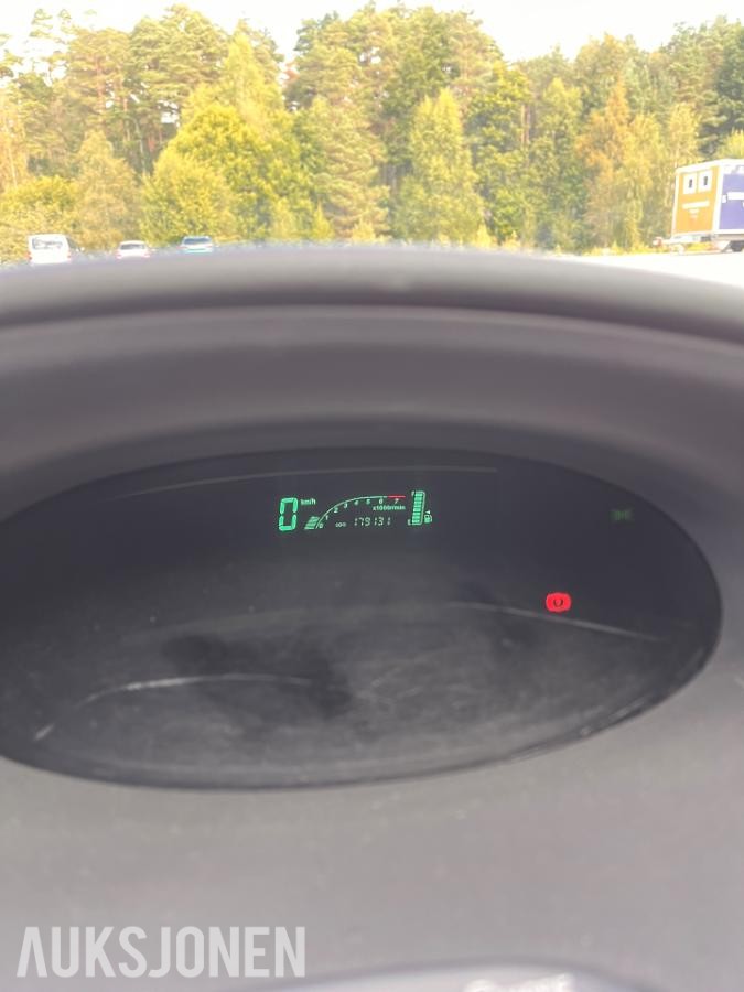 2004 Toyota Yaris - automat s+v dekk   Eu ok 3.2028