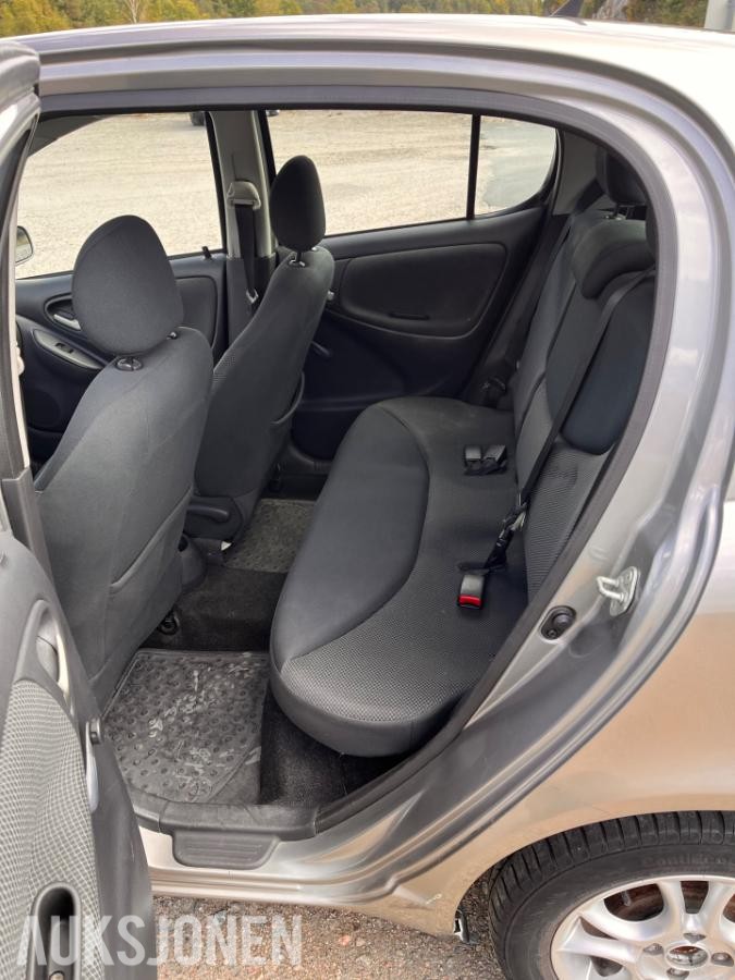 2004 Toyota Yaris - automat s+v dekk   Eu ok 3.2028