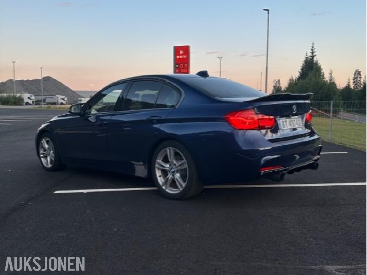 2016 BMW F30 330E Adaptiv Cruisekontroll, Soltak, Harman/Kardon 