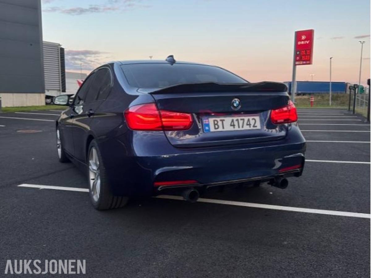 2016 BMW F30 330E Adaptiv Cruisekontroll, Soltak, Harman/Kardon 