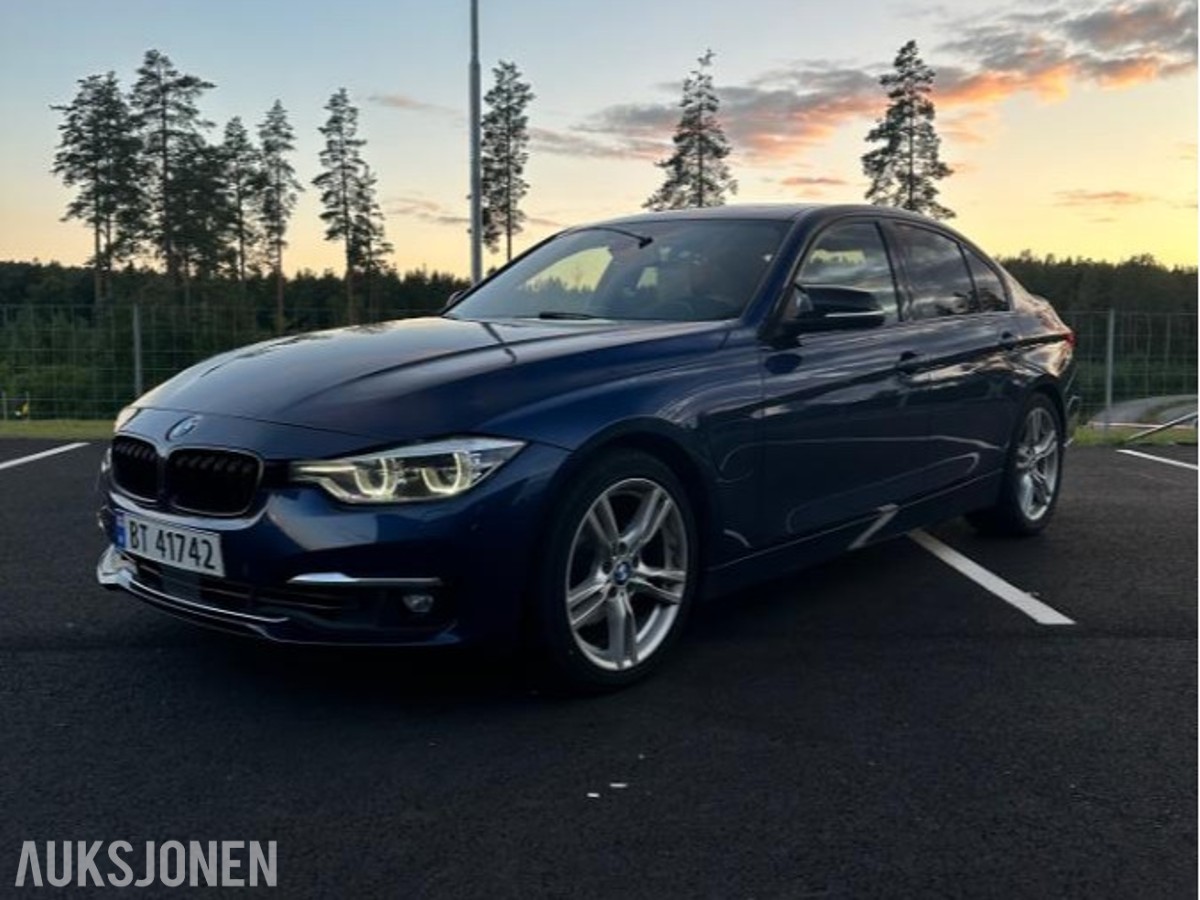 2016 BMW F30 330E Adaptiv Cruisekontroll, Soltak, Harman/Kardon 