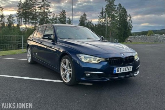 2016 BMW F30 330E Adaptiv Cruisekontroll, Soltak, Harman/Kardon
