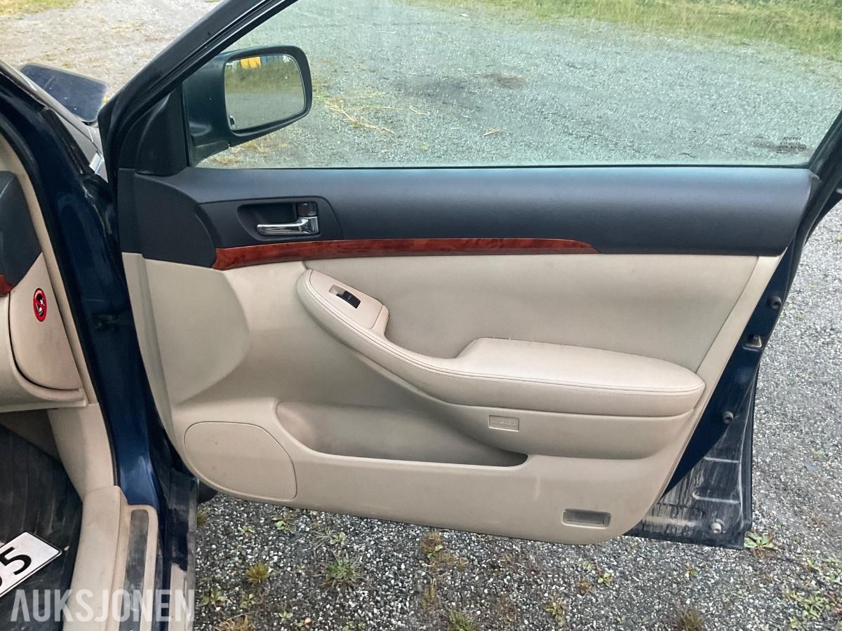 2005 Toyota Avensis D4D 2.0-116 HK DIESEL