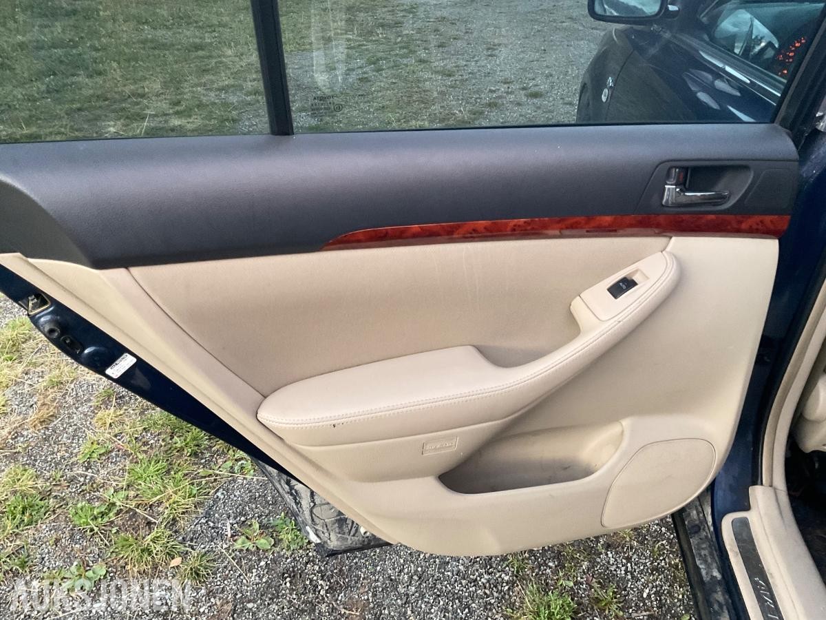 2005 Toyota Avensis D4D 2.0-116 HK DIESEL