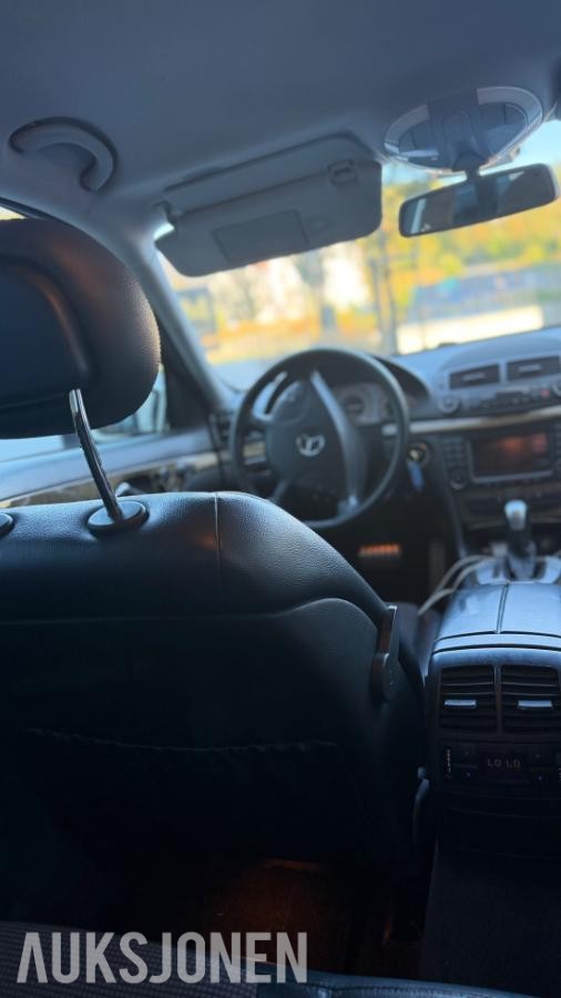 2004 Mercedes-Benz E-Klasse E 500 5.0, 175000km, Automat, Skinninteriør, Cruisekontroll, Hengerfeste