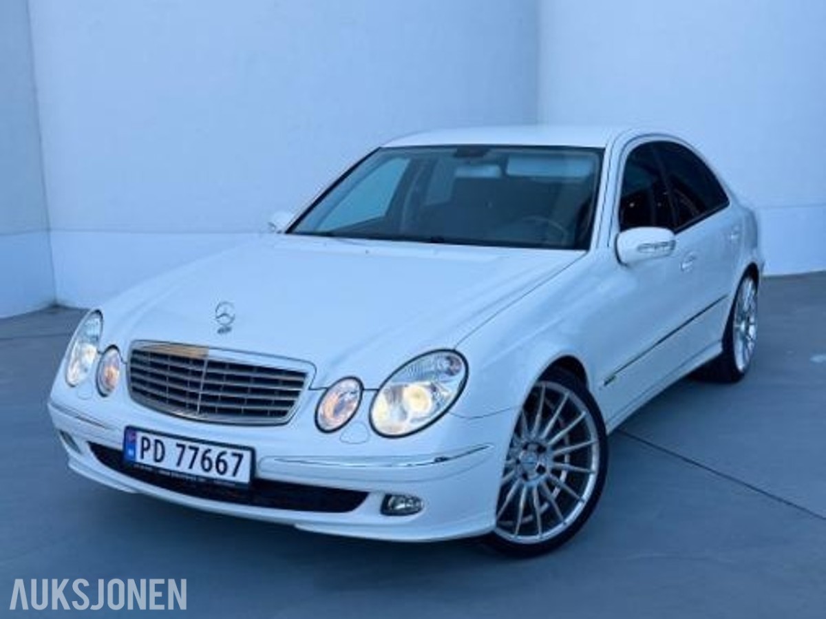 2004 Mercedes-Benz E-Klasse E 500 5.0, 175000km, Automat, Skinninteriør, Cruisekontroll, Hengerfeste