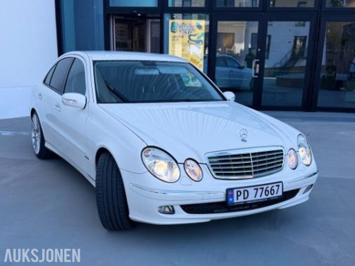 2004 Mercedes-Benz E-Klasse E 500 5.0, 175000km, Automat, Skinninteriør, Cruisekontroll, Hengerfeste