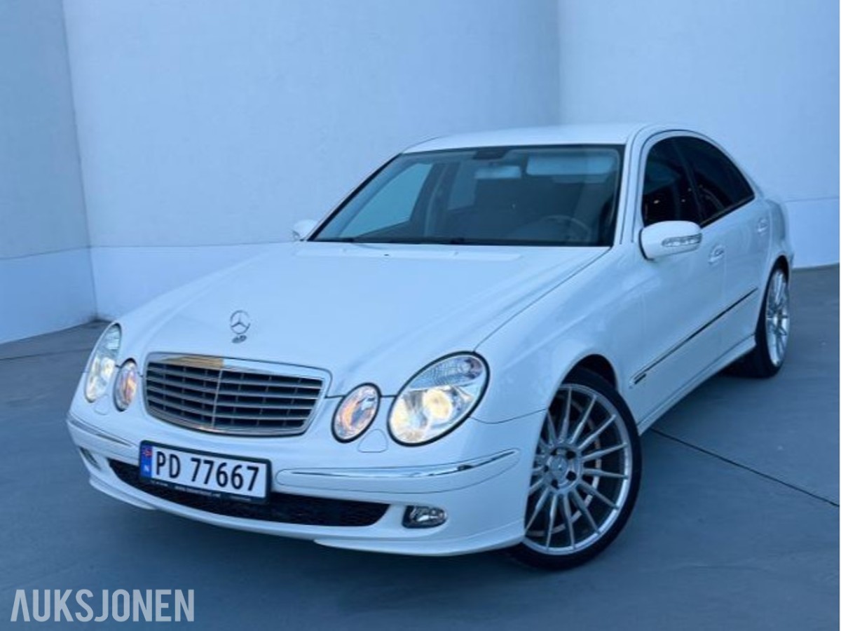 2004 Mercedes-Benz E-Klasse E 500 5.0, 175000km, Automat, Skinninteriør, Cruisekontroll, Hengerfeste