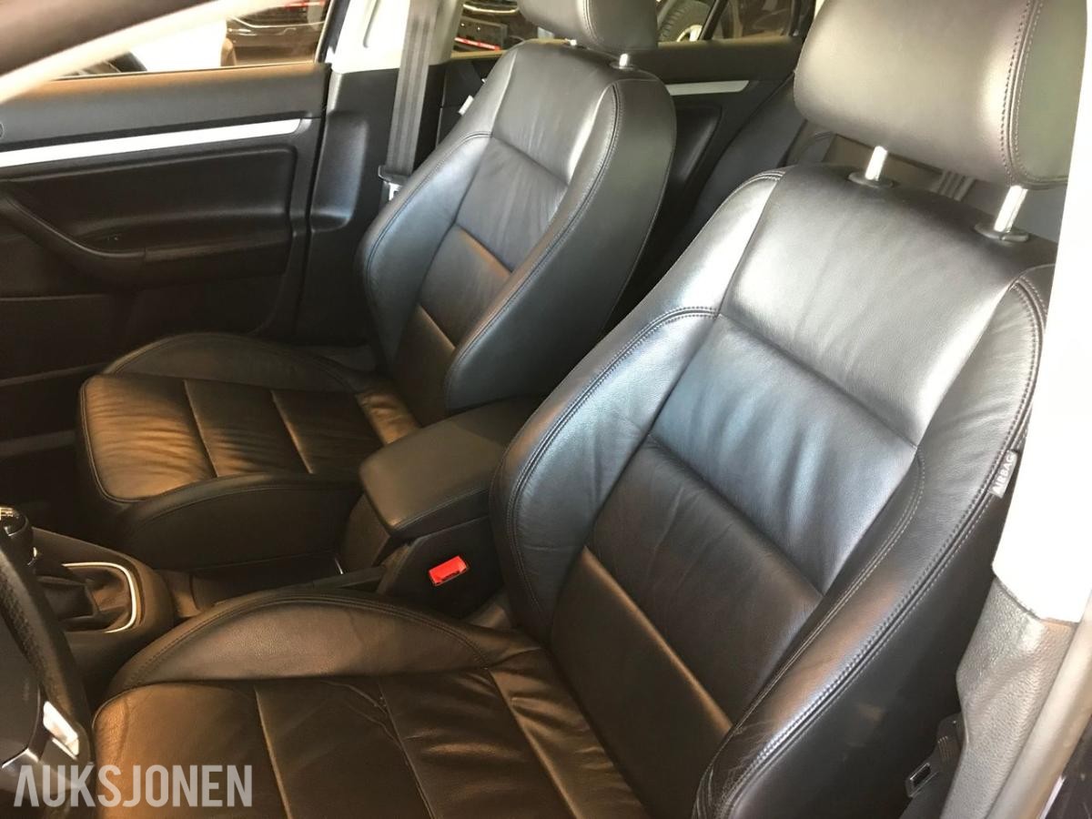 2013 Volkswagen Golf 1.6 Diesel 4MOTION, Cruisekontroll, Hengerfeste, Skinninteriør 