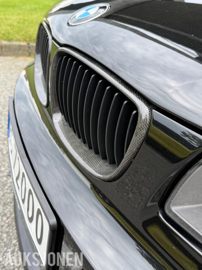 2011 BMW 135i Performance Cruisekontroll, Ryggekamera, Soltak