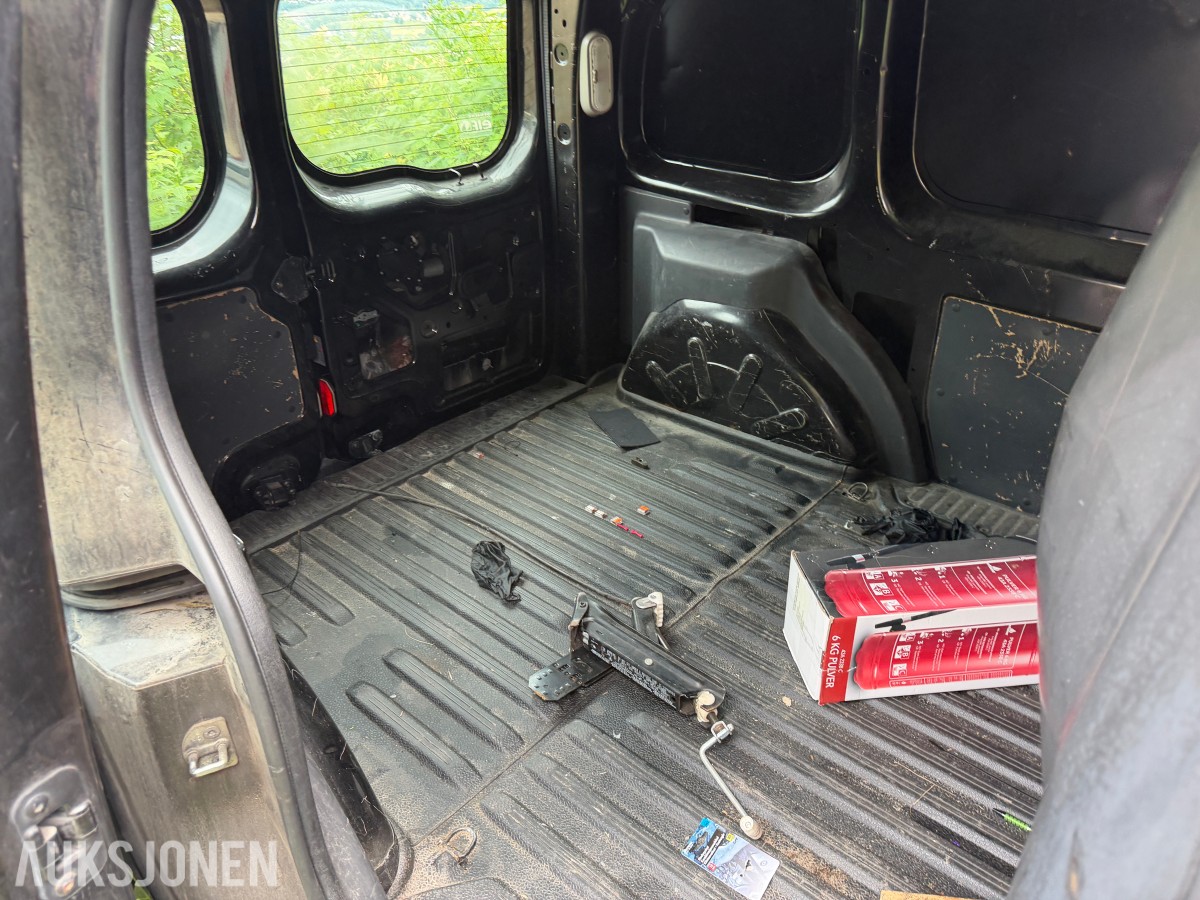 2008 RENAULT KANGOO - DIESEL - MANUELL - HENGERFESTE