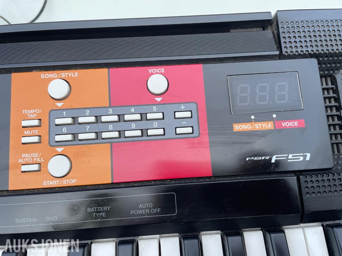 Keyboard Yamaha PSR-F51