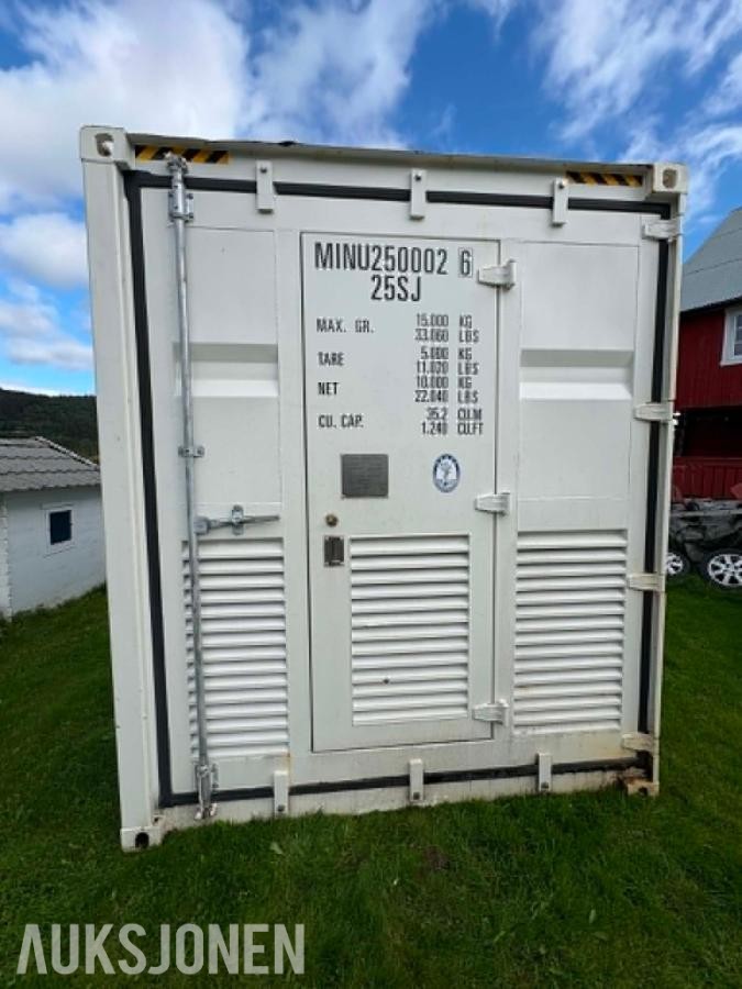 Minerbase L20 - komplett immersion cooling mining container - 2023