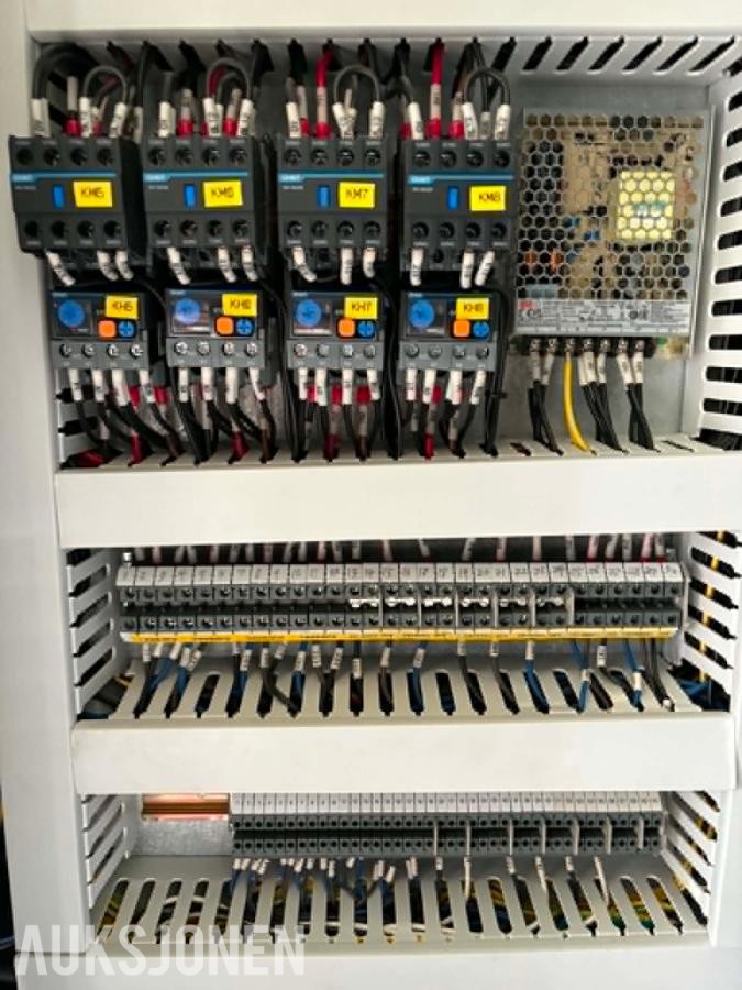 Minerbase L20 - komplett immersion cooling mining container - 2023