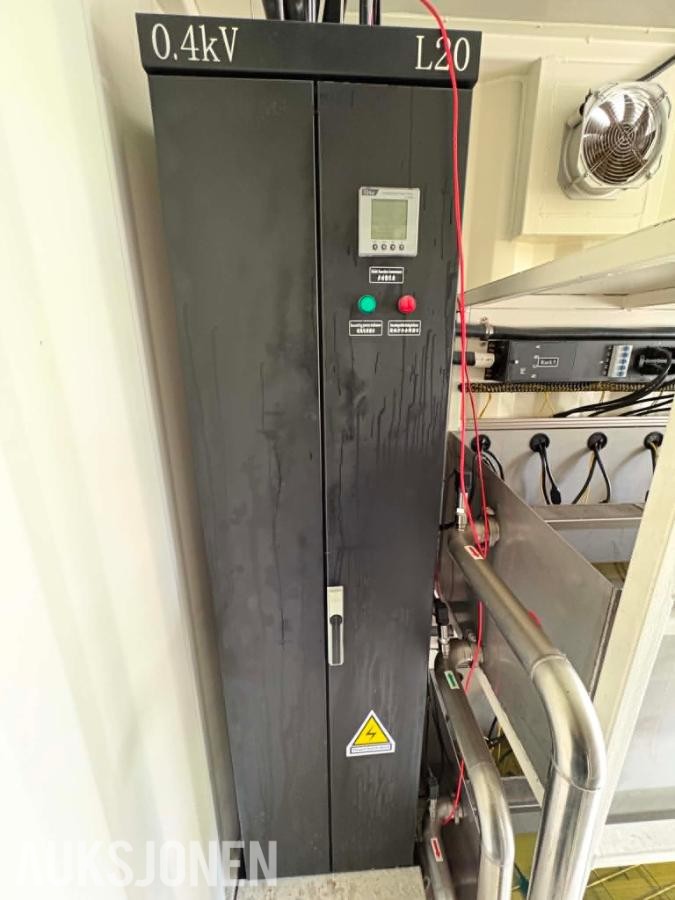 Minerbase L20 - komplett immersion cooling mining container - 2023