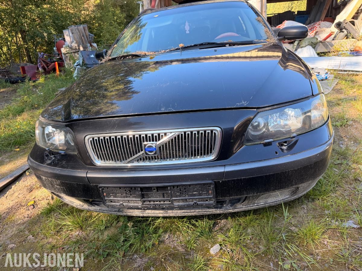 2004 Volvo V70 2.0 179hk automat skinnseter rep objekt