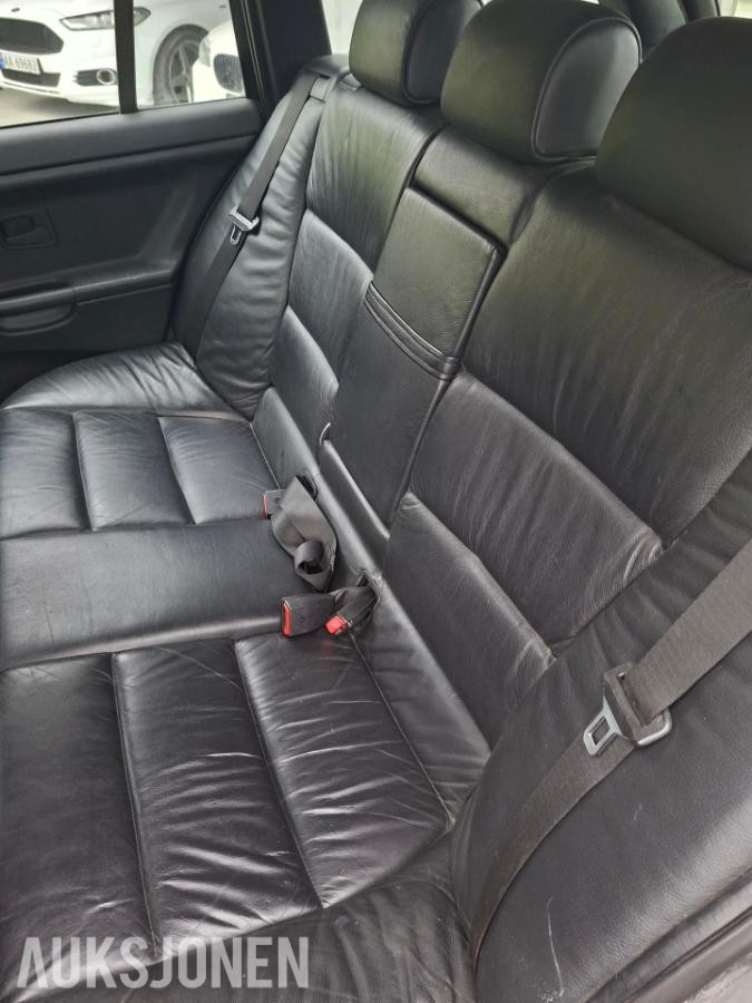 1998 BMW  318I 1.8 116hk skinninteriør eu ok 10.2027