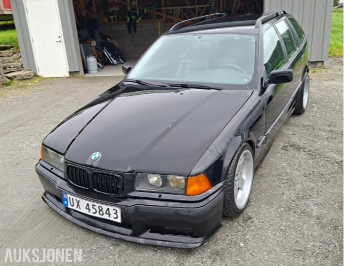 1998 BMW  318I 1.8 116hk skinninteriør eu ok 10.2027
