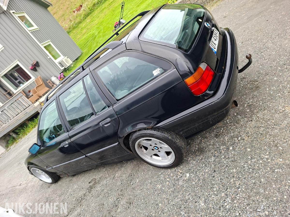 1998 BMW  318I 1.8 116hk skinninteriør eu ok 10.2027