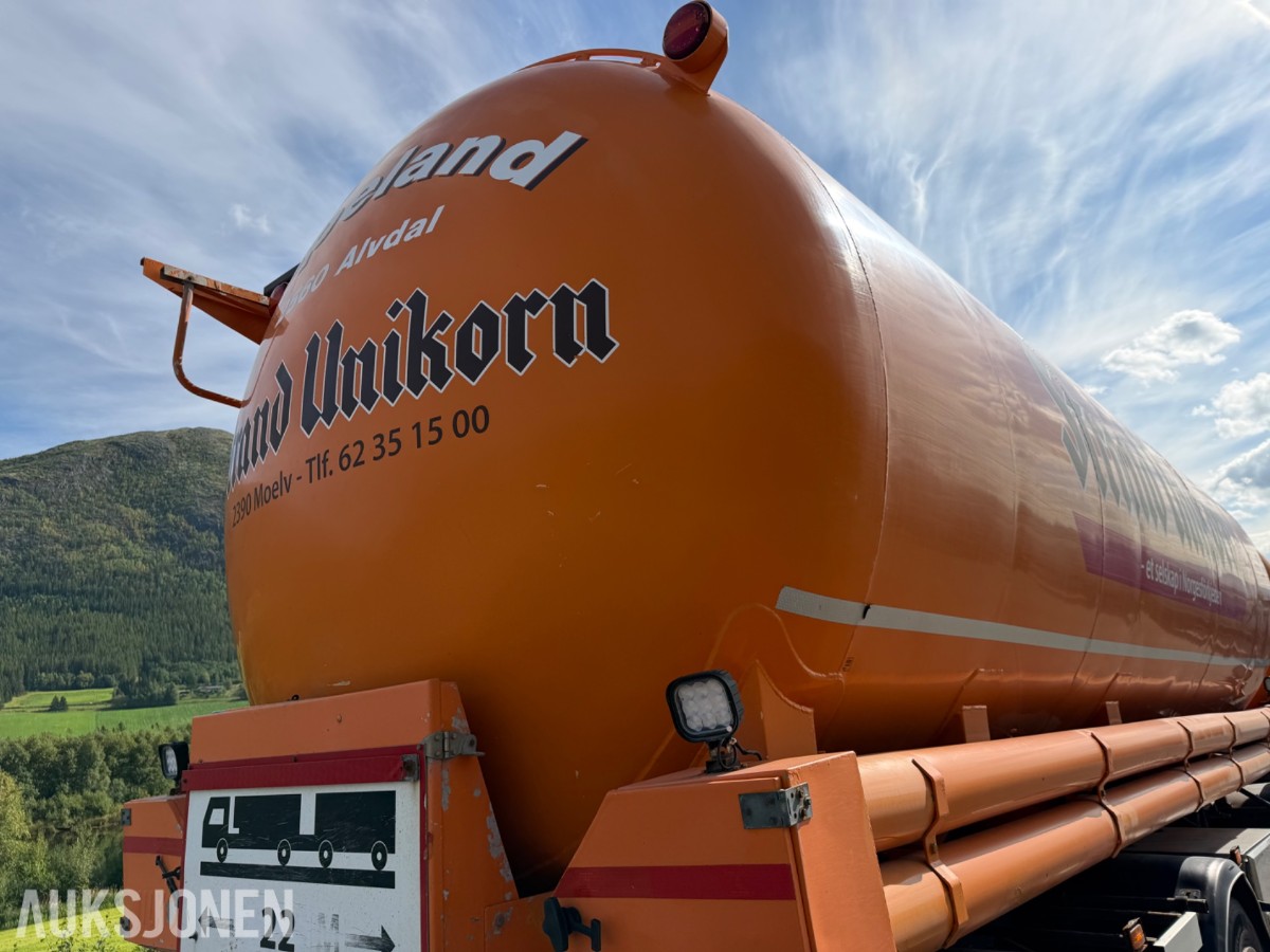 2020 Scania R 650 Tankbil med 2009 Jilko P3T28 Tankslepvogn