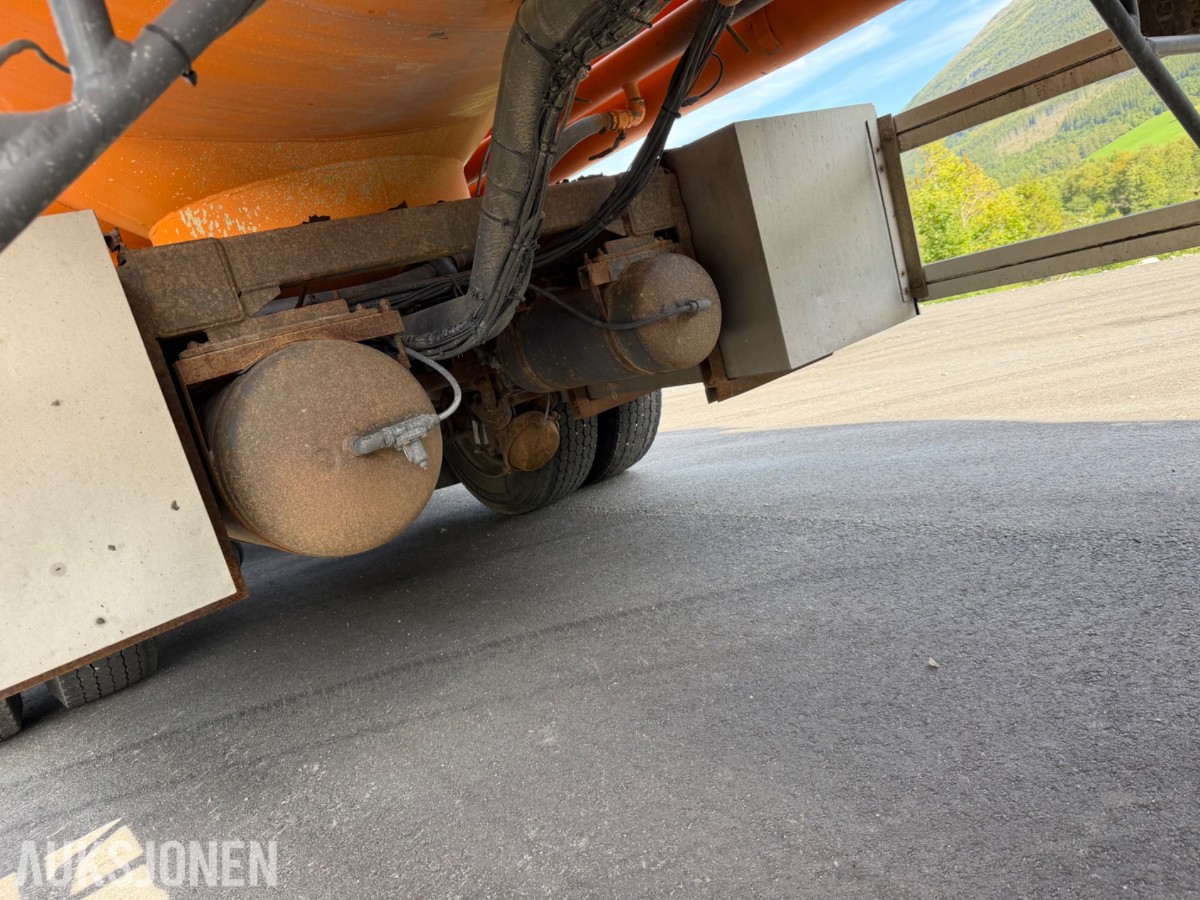 2020 Scania R 650 Tankbil med 2009 Jilko P3T28 Tankslepvogn