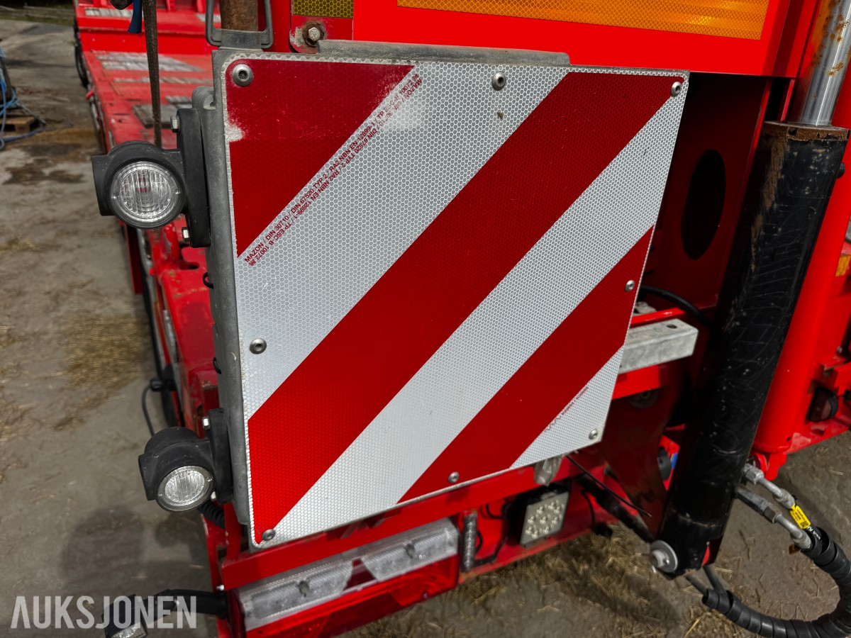 2022 Kaessbohrer Lowbed semi med uttrekk