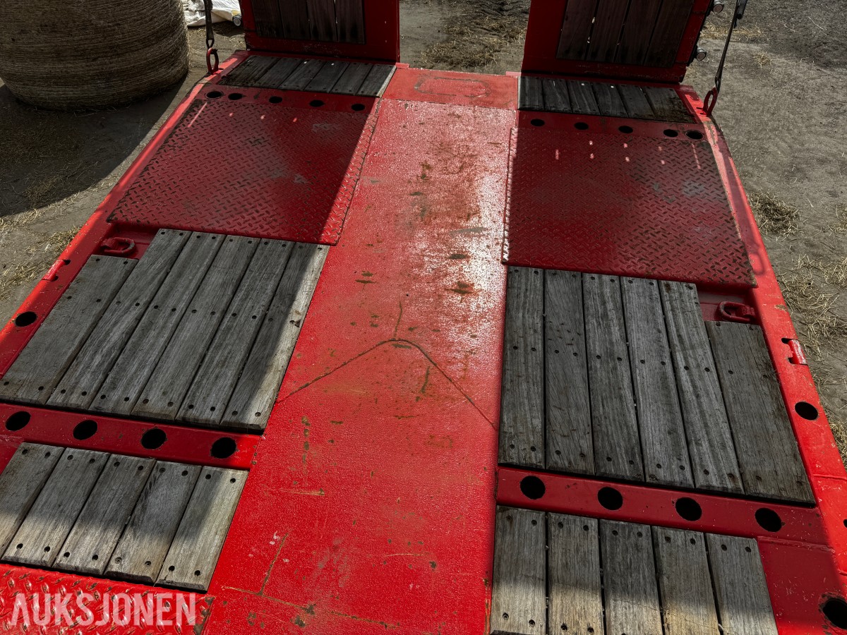 2022 Kaessbohrer Lowbed semi med uttrekk