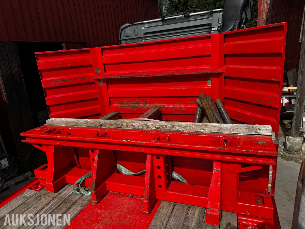 2022 Kaessbohrer Lowbed semi med uttrekk