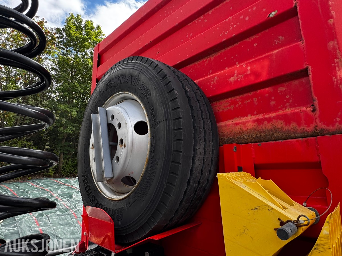 2022 Kaessbohrer Lowbed semi med uttrekk